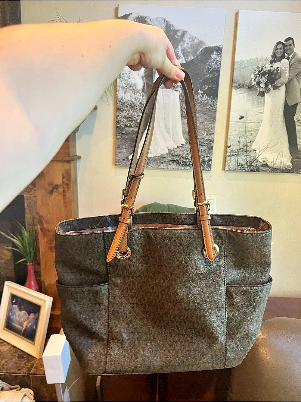 Michael Kors Jet Set Medium Logo Pocket Tote Bag Brown